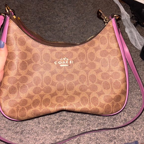 Coach Handbags - Coach Teri Hobo Bag In Signature Canvas